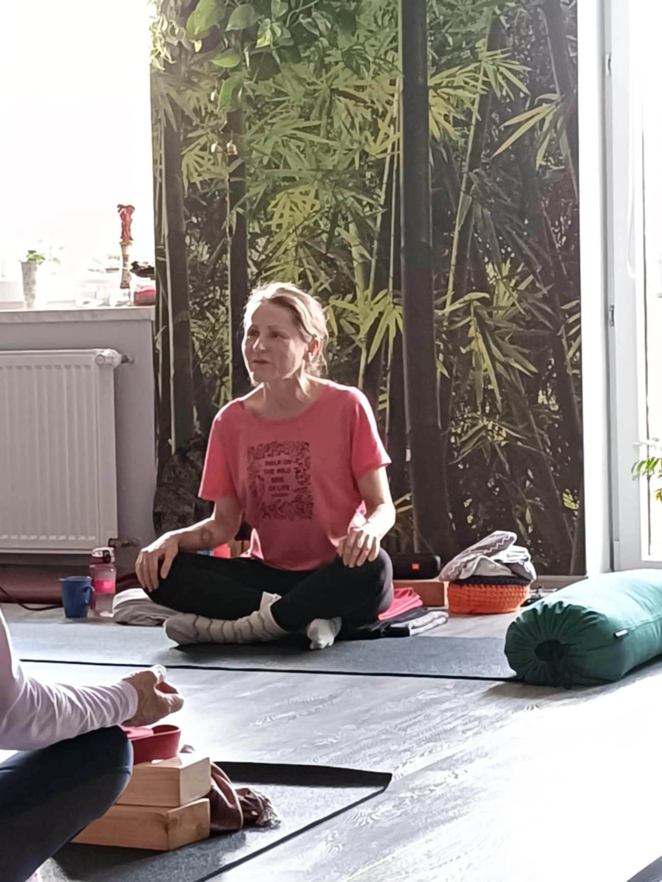 Praktyka jogi prowadzona przez Ide Wegrzynowska