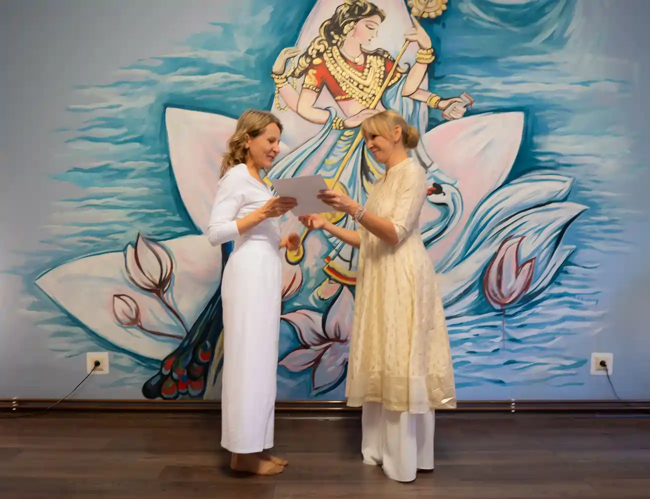 Dyplom i certyfikaty zwiazane z nauczaniem jogi