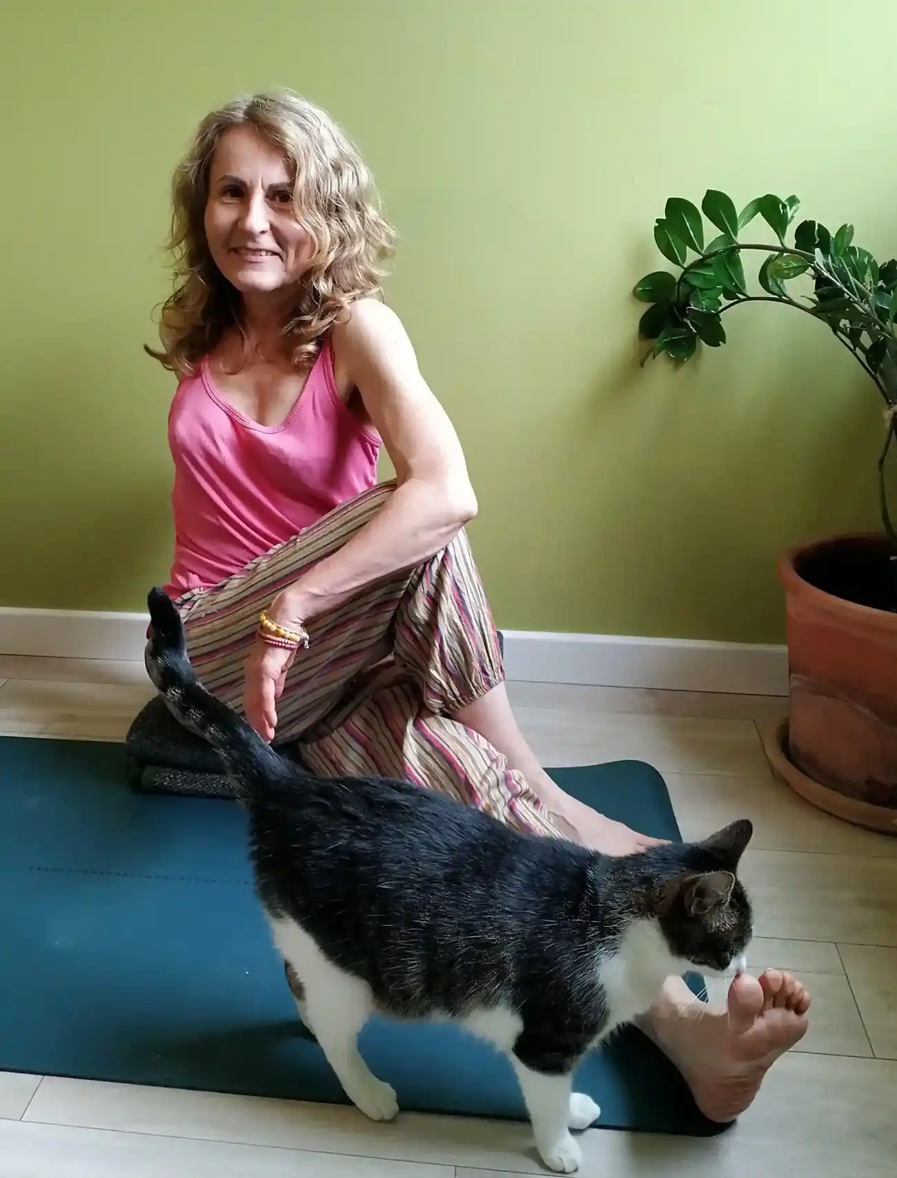 Praktyka jogi w domowej przestrzeni